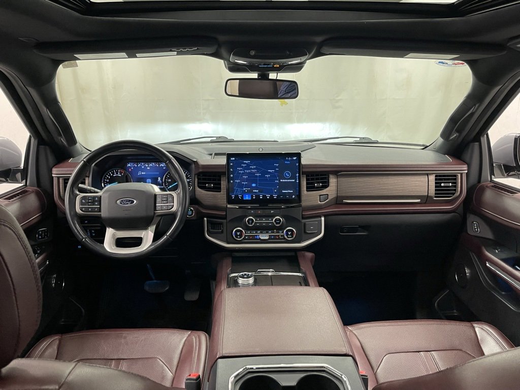 Used 2023 Ford Expedition Limited image 25