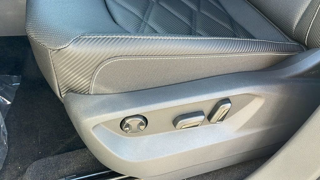 New 2026 Volkswagen Atlas Cross Sport SE FWD image 26