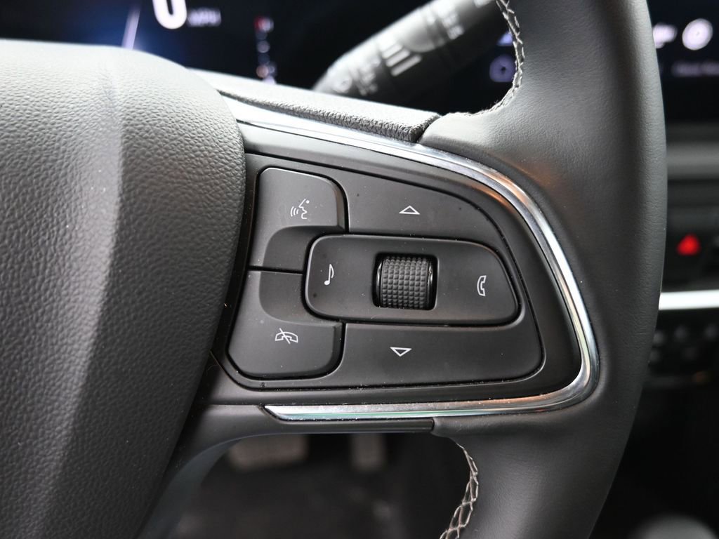 Used 2025 Buick Encore GX Preferred image 13
