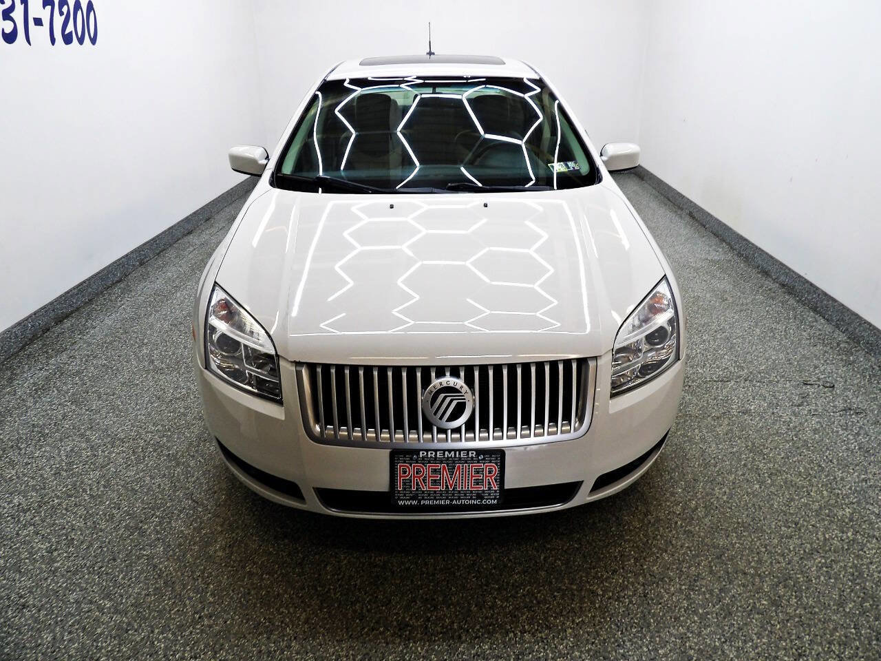Used 2009 Mercury Milan Premier image 2