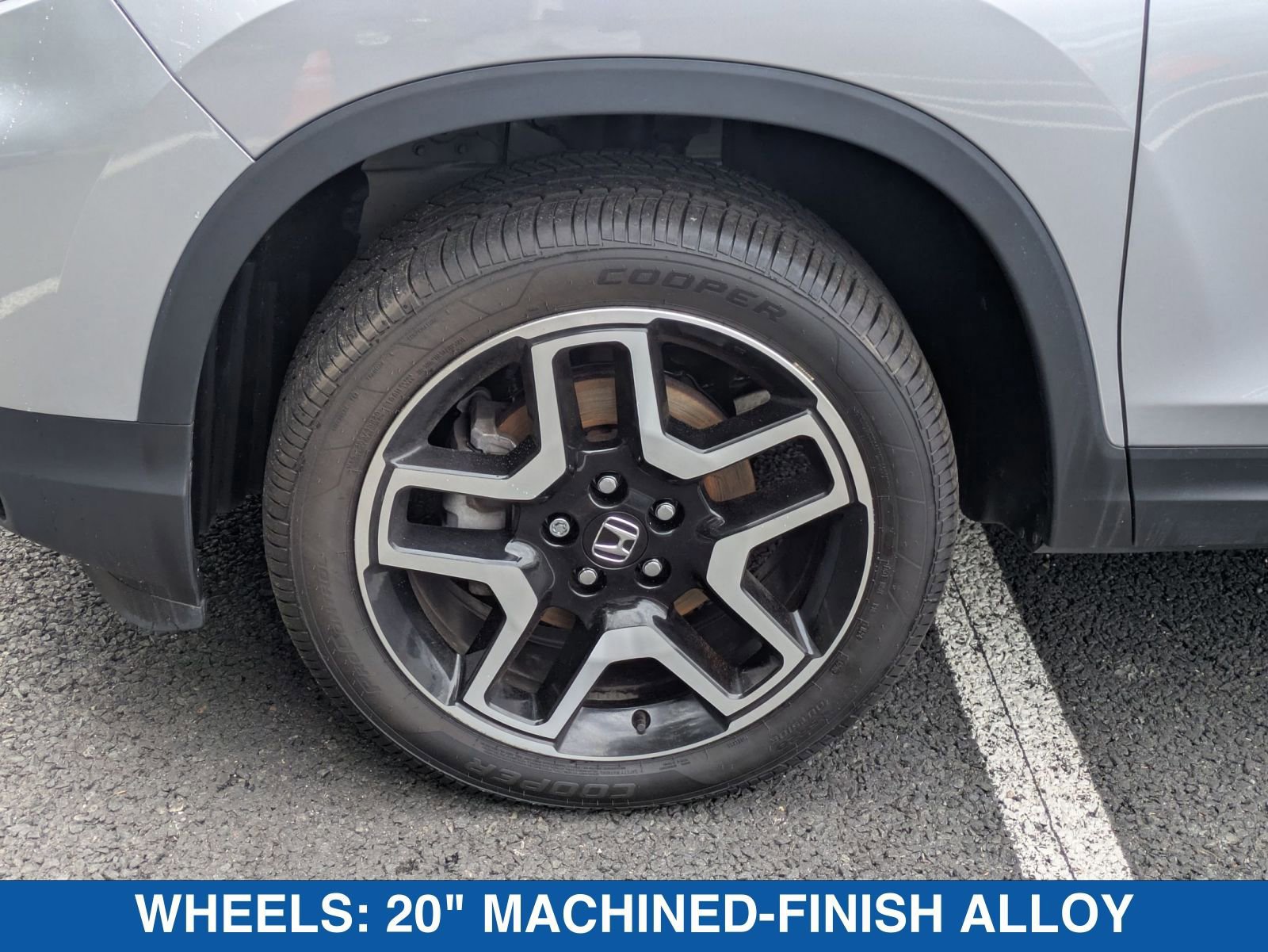 Used 2022 Honda Passport Elite image 11