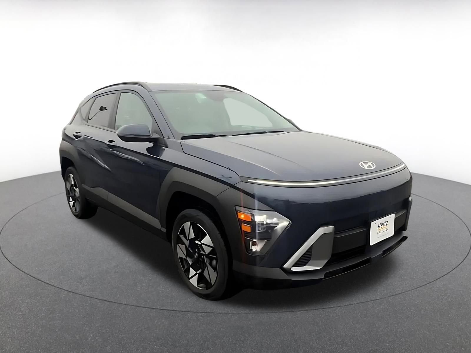Used 2025 Hyundai Kona SEL image 3