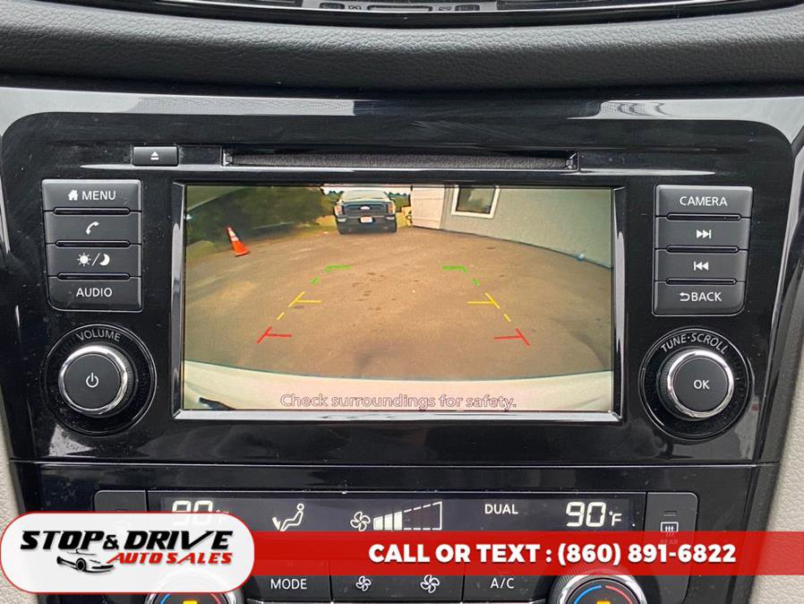 Used 2020 Nissan Rogue Sport SV w/ All-Weather Package image 13
