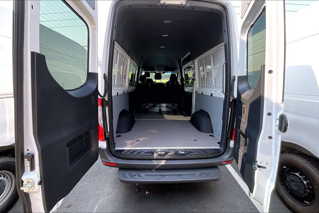 New 2026 Mercedes-Benz Sprinter 2500 image 4