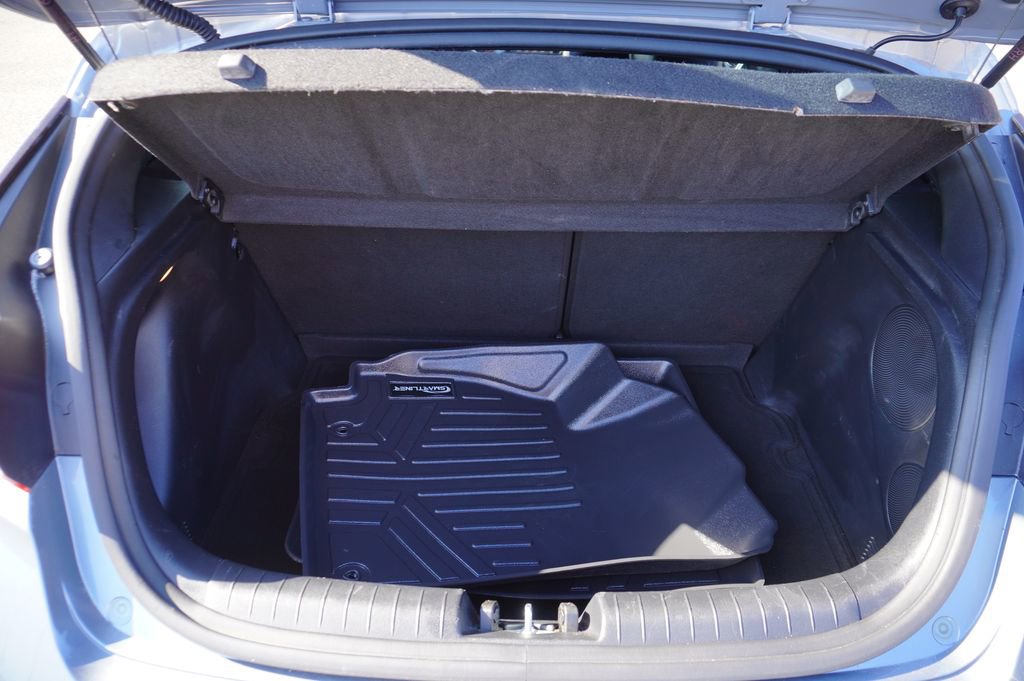 Used 2019 Hyundai Veloster Turbo image 28