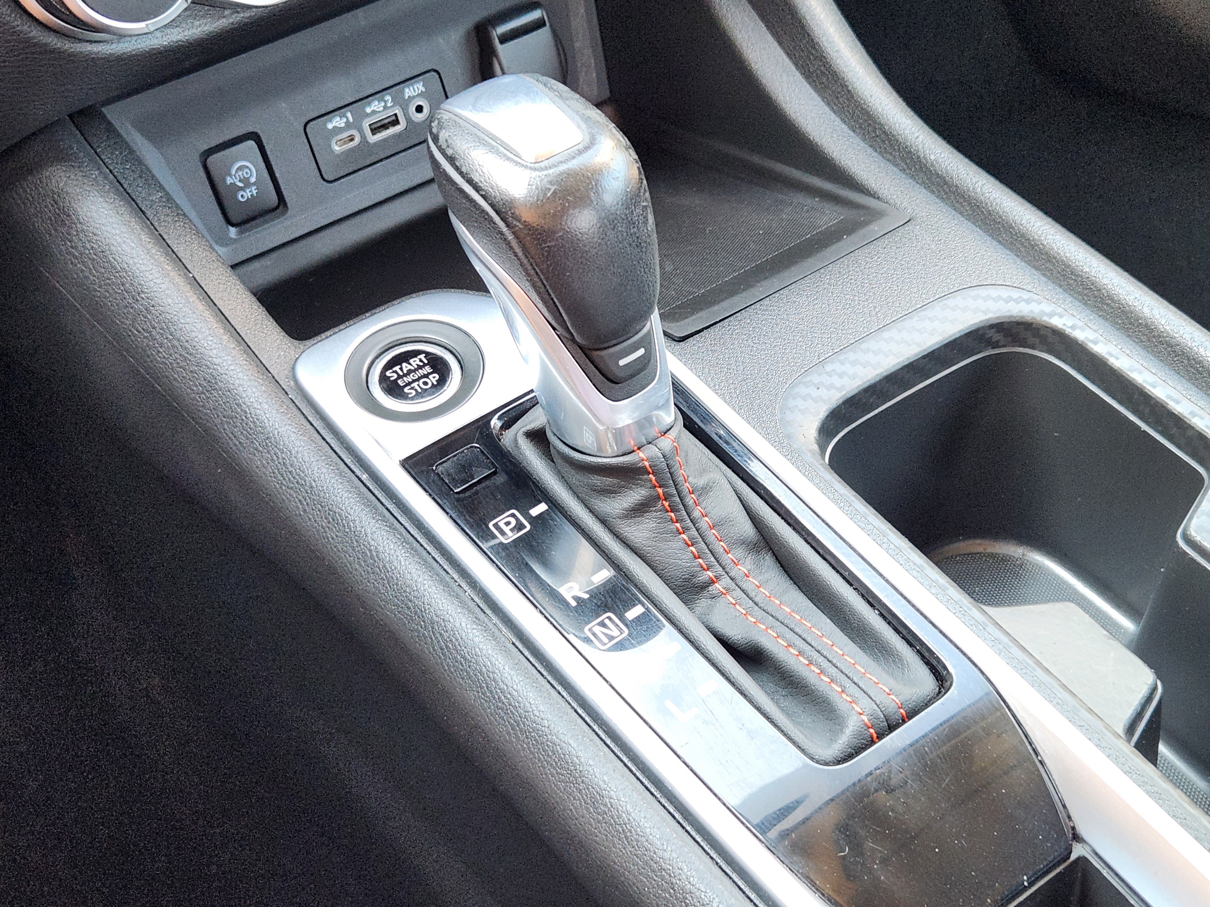 Used 2025 Nissan Sentra SR FWD image 21