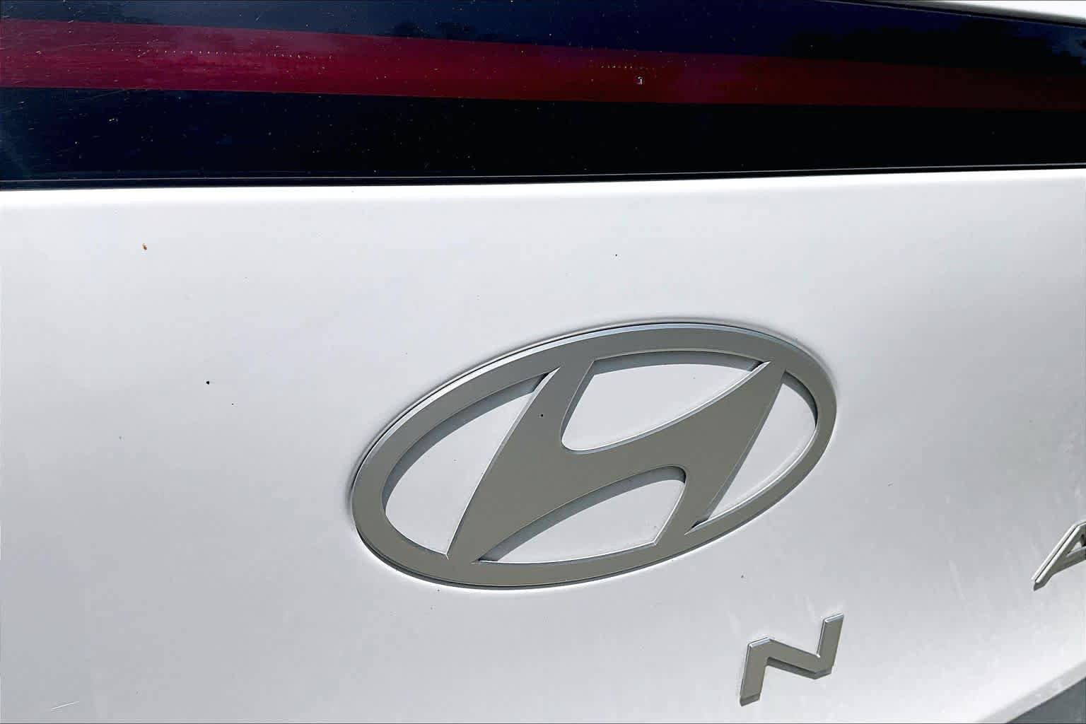 Used 2025 Hyundai Kona SEL FWD image 31