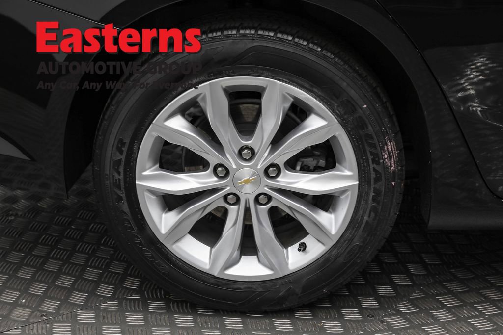 Used 2024 Chevrolet Malibu LT image 30