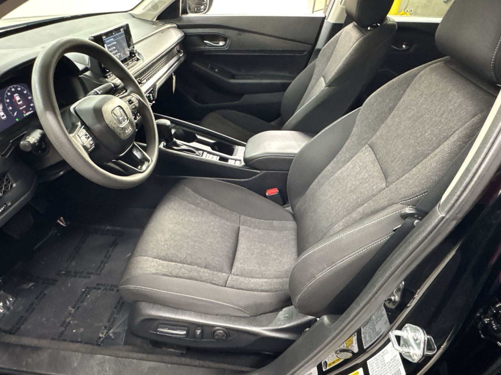 Used 2025 Honda Accord SE image 16