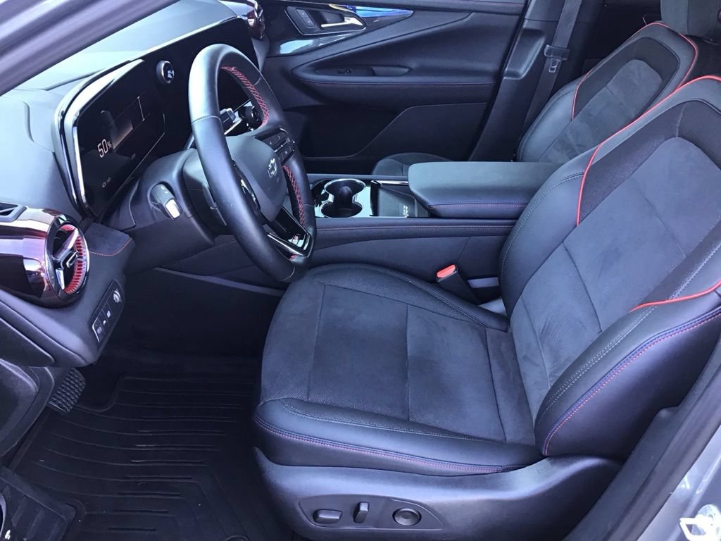 Used 2025 Chevrolet Blazer EV RS AWD/4WD image 7