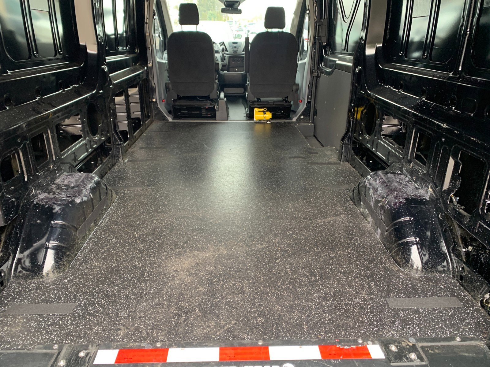 Used 2017 Ford Transit 350 148 Medium Roof image 9