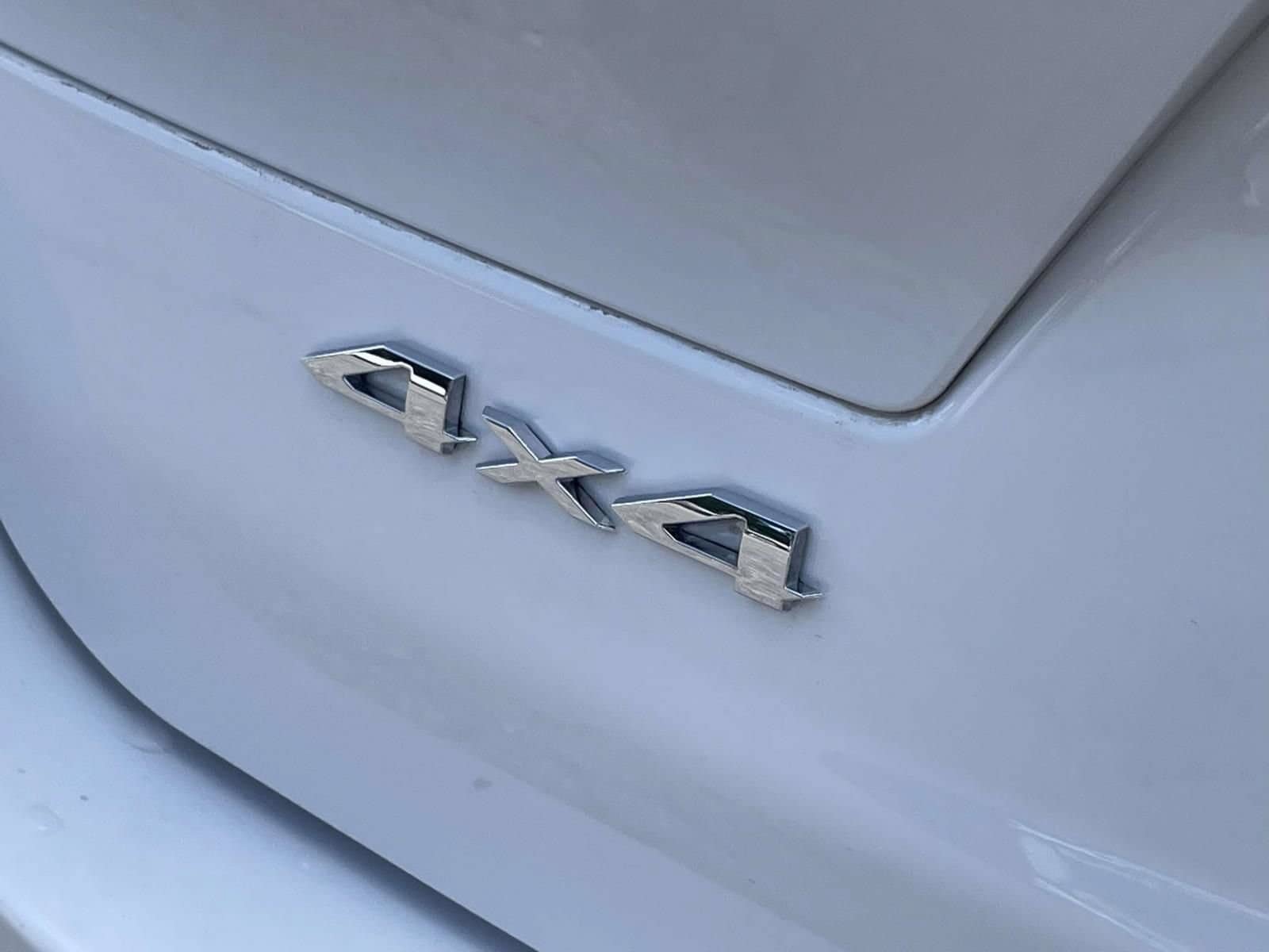 Used 2023 Jeep Grand Cherokee L Laredo AWD/4WD image 6