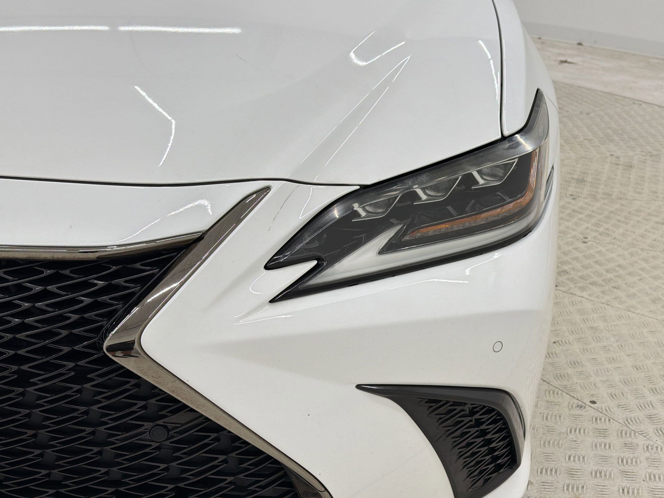 Used 2019 Lexus ES 350 F Sport w/ Accessory Package 2 image 10