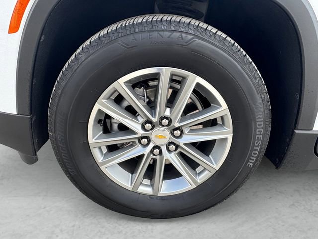 Used 2023 Chevrolet Traverse LT image 23