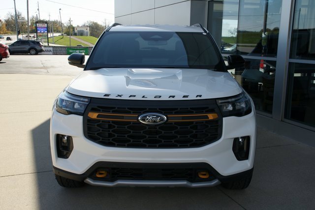 New 2026 Ford Explorer Tremor w/ Tremor Convenience Package image 6