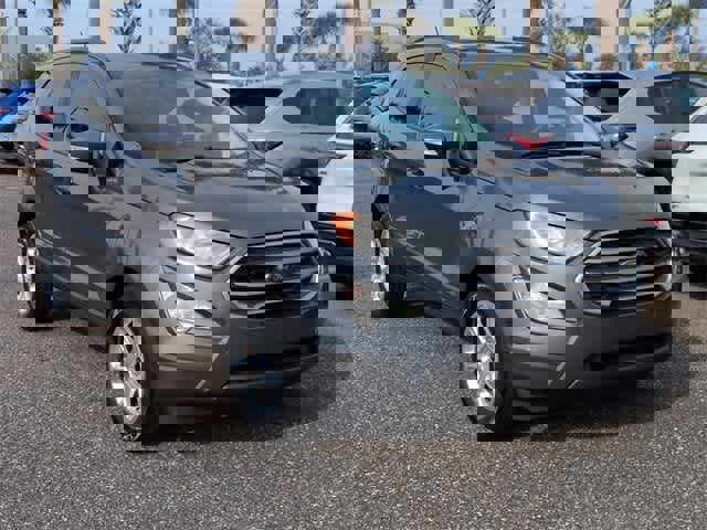 Used 2020 Ford EcoSport SE w/ SE Convenience Package image 2