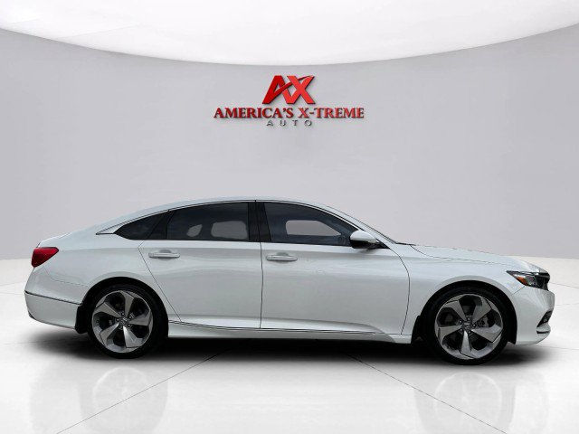 Used 2018 Honda Accord Touring image 6