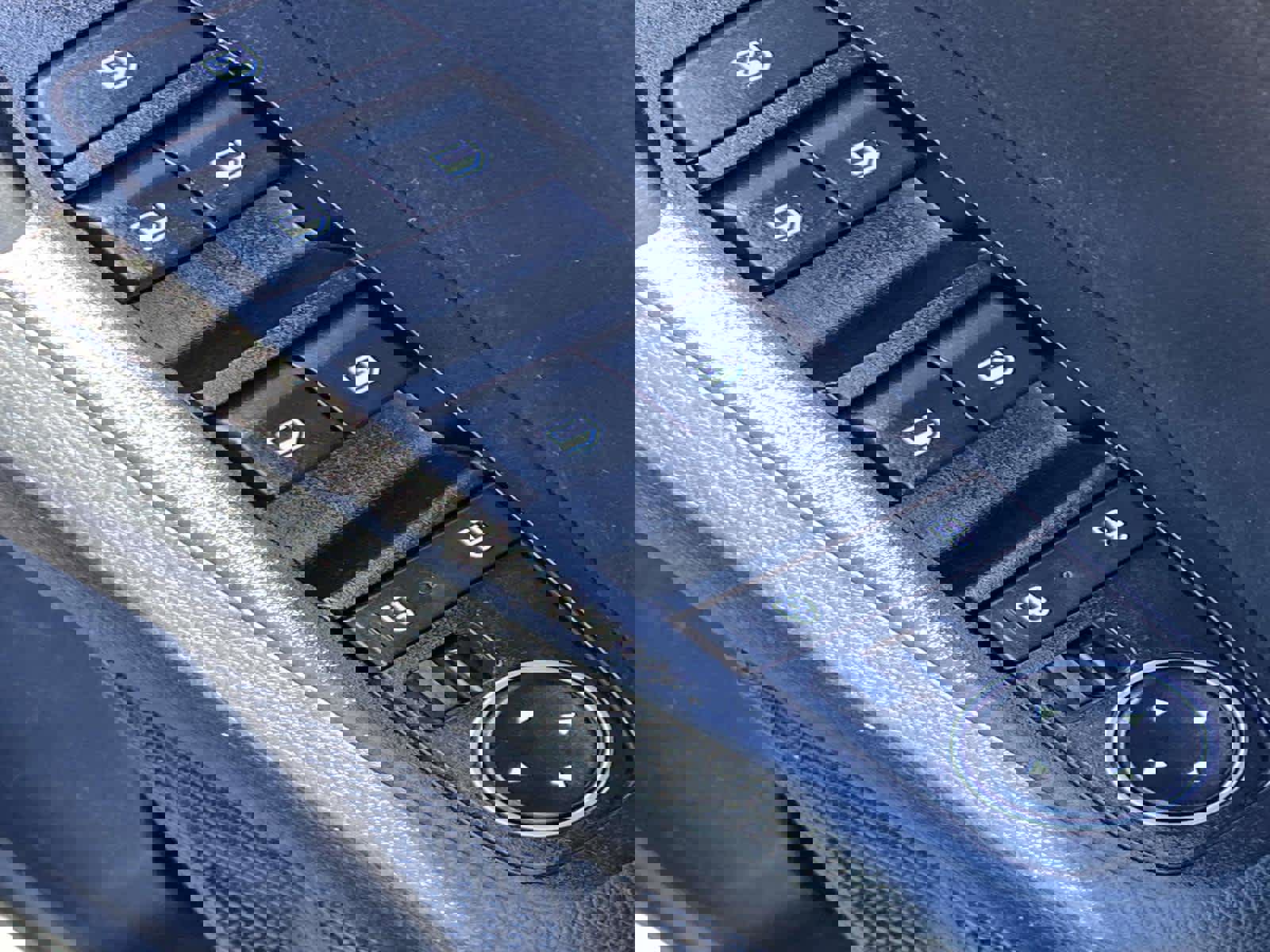 Used 2023 Kia Seltos LX image 27