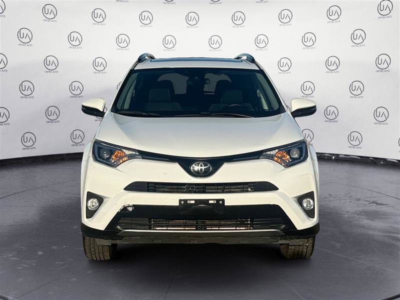 Used 2018 Toyota RAV4 XLE image 8