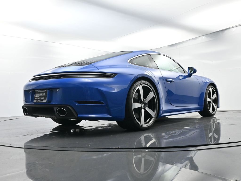 Used 2025 Porsche 911 Carrera image 48