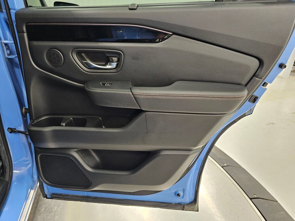 Certified 2023 Honda Pilot TrailSport image 39