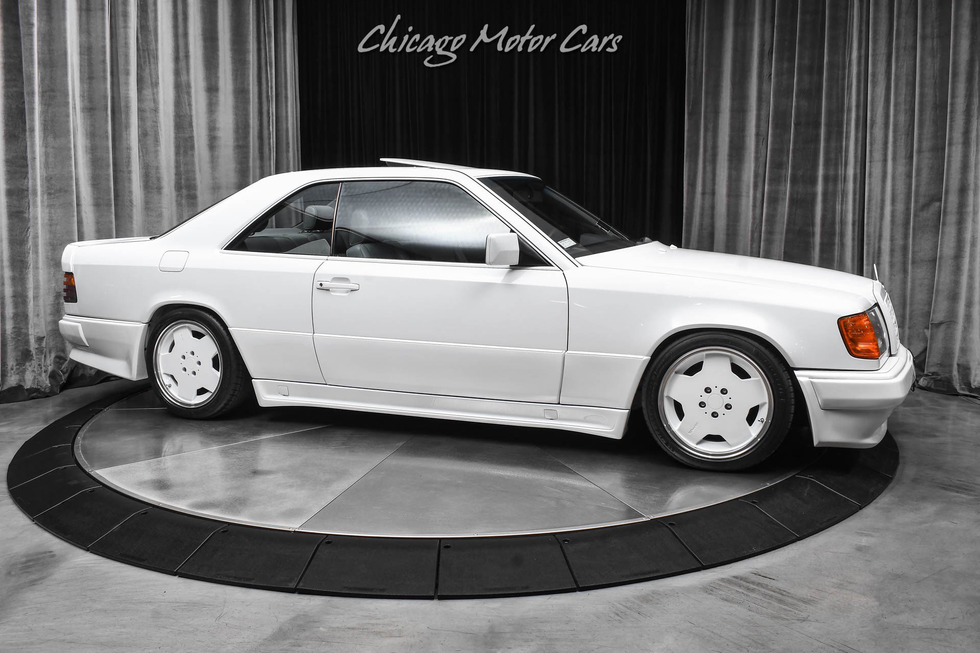 Used 1990 Mercedes-Benz 300 CE Coupe image 6