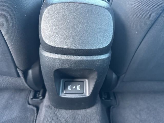 Certified 2025 Hyundai Elantra Sport image 26