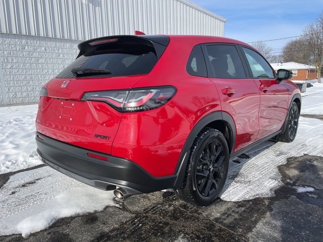 Used 2025 Honda HR-V Sport image 13