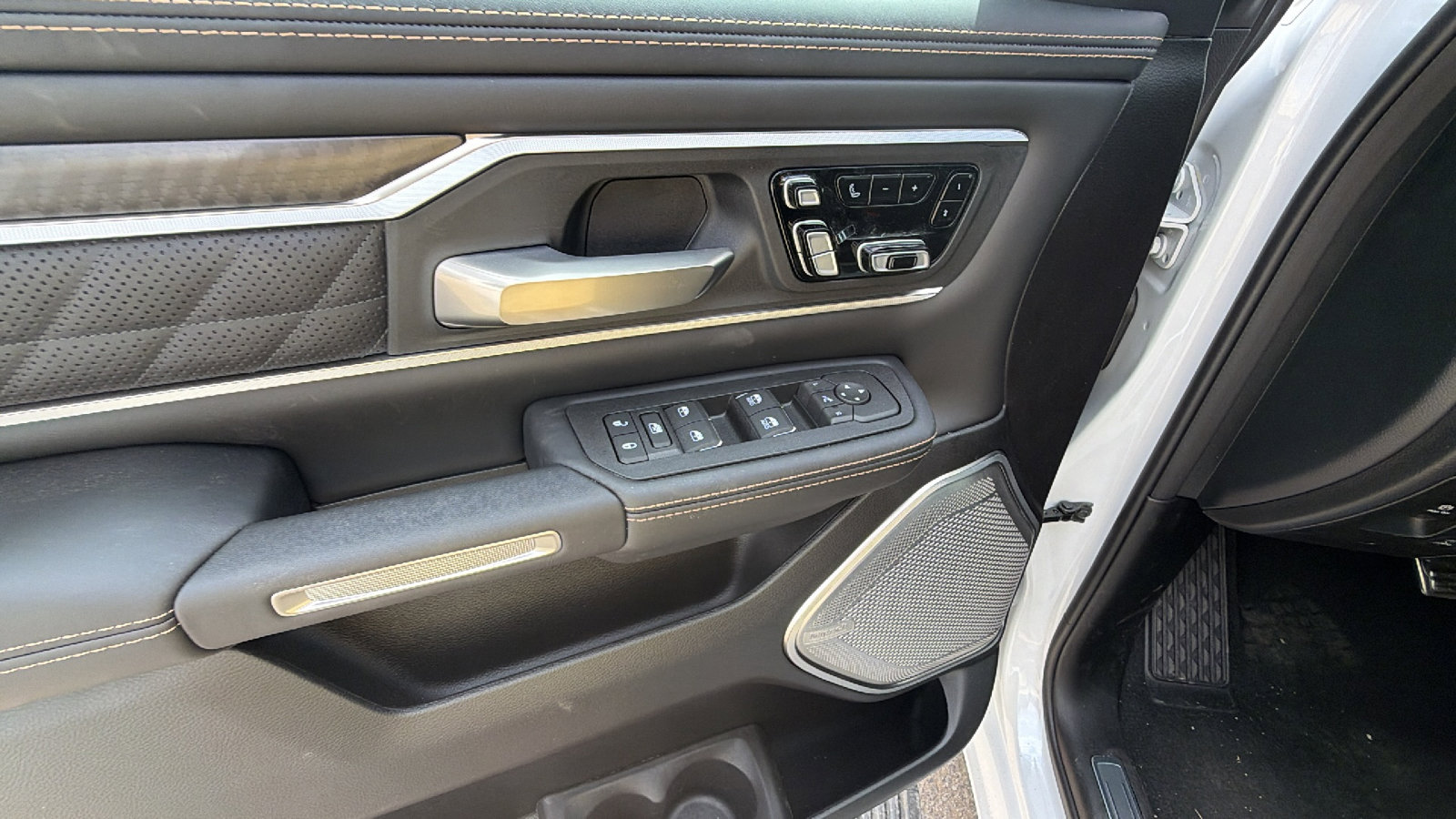 New 2026 RAM 1500 Tungsten image 15