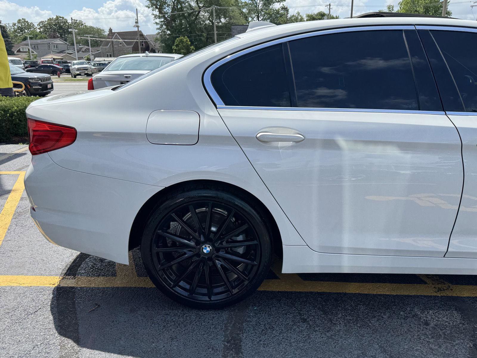 Used 2020 BMW 530i xDrive w/ Convenience Package AWD/4WD image 13