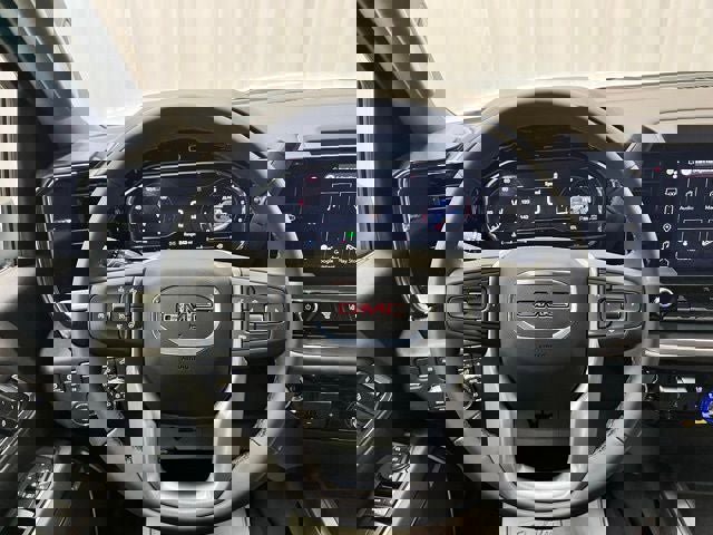 New 2025 GMC Sierra 3500 SLT image 9