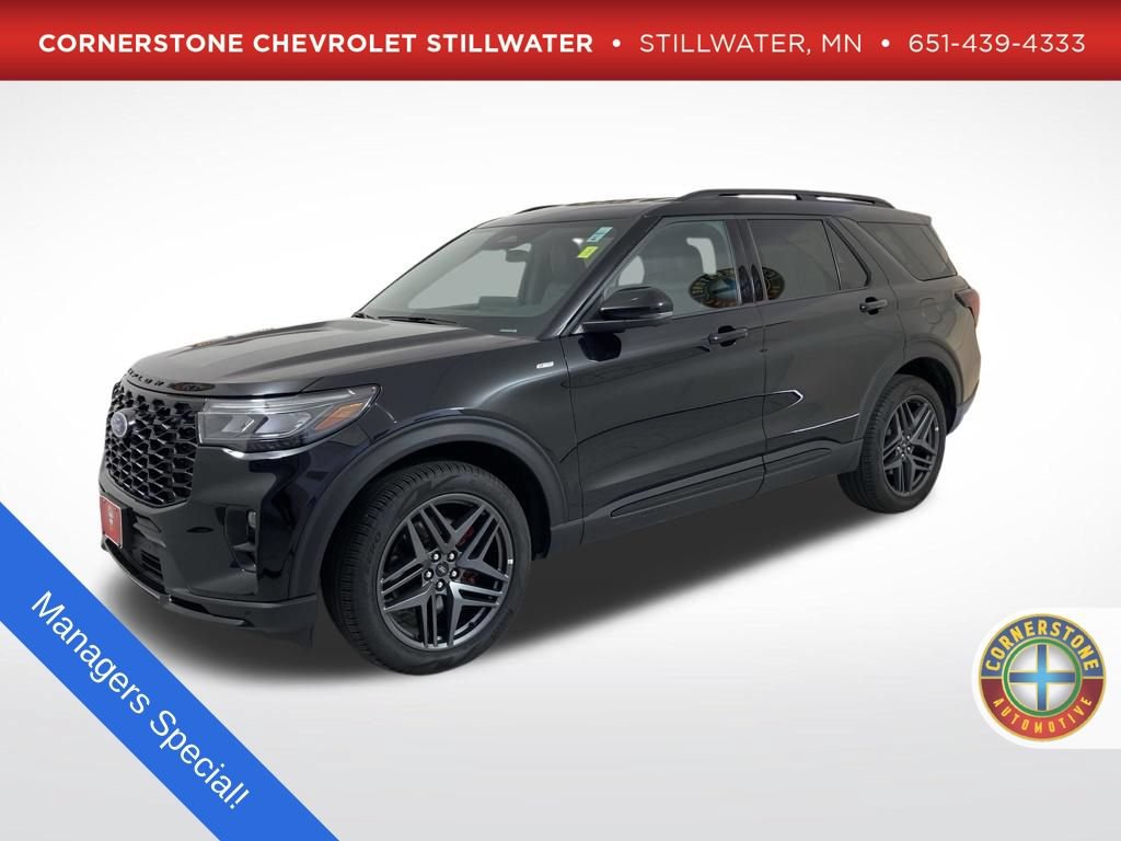 Used 2025 Ford Explorer ST-Line w/ ST-Line Street Pack AWD/4WD image 1