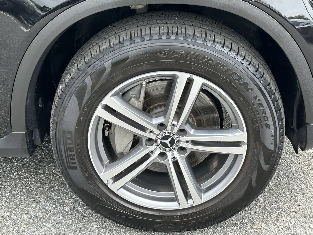 Certified 2022 Mercedes-Benz GLC 300 4MATIC w/ Multimedia Package Lite image 14