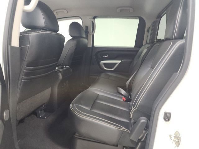Used 2018 Nissan Titan PRO-4X w/ Pro-4x Convenience Package AWD/4WD image 20