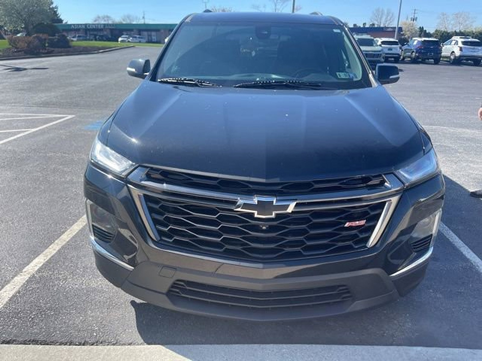 Certified 2023 Chevrolet Traverse RS image 2