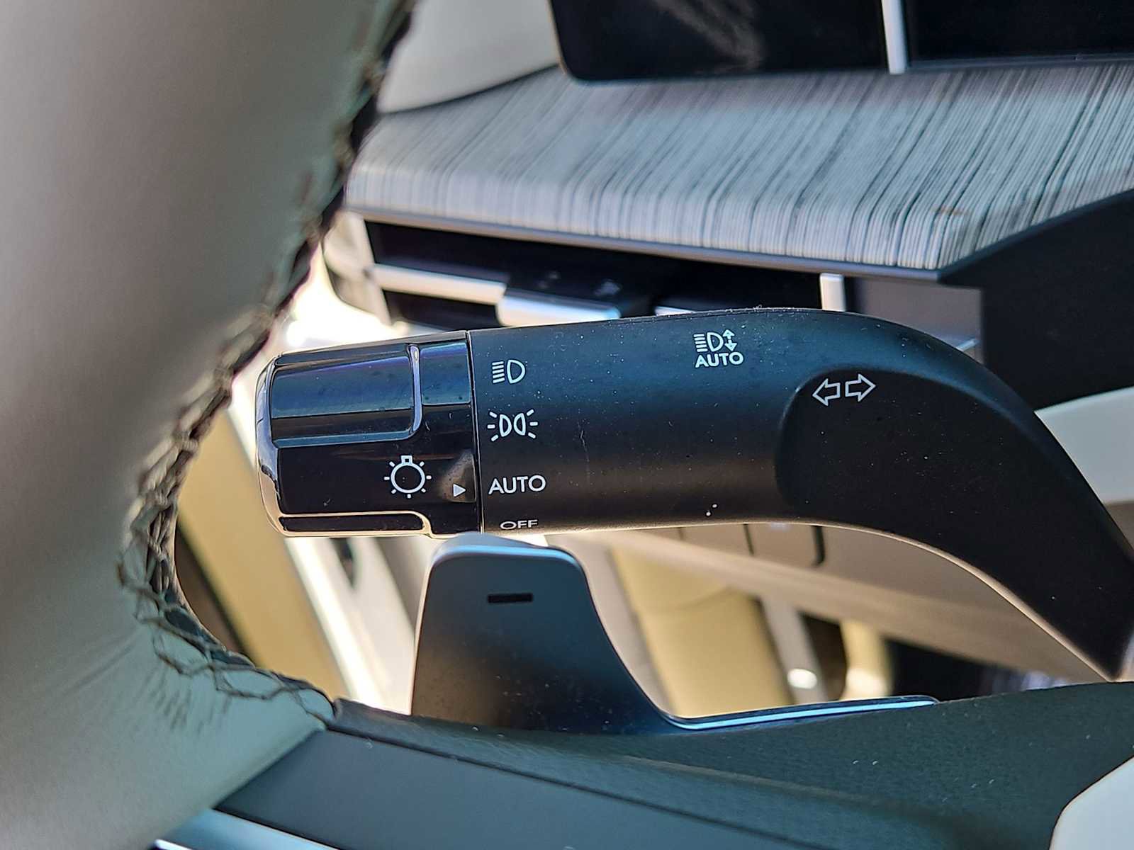 Certified 2025 Hyundai Santa Fe Calligraphy image 26