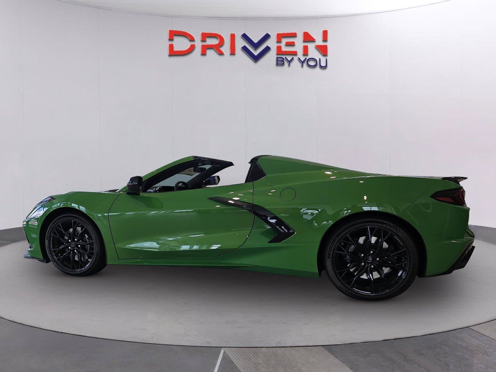 New 2027 Chevrolet Corvette Stingray Convertible w/ Z51 Performance Package RWD image 5