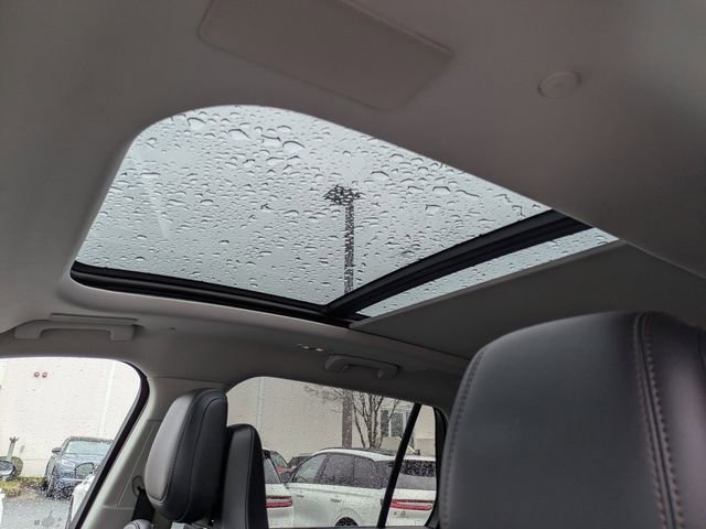 New 2025 Lincoln Aviator Reserve w/ Luxury Package image 18