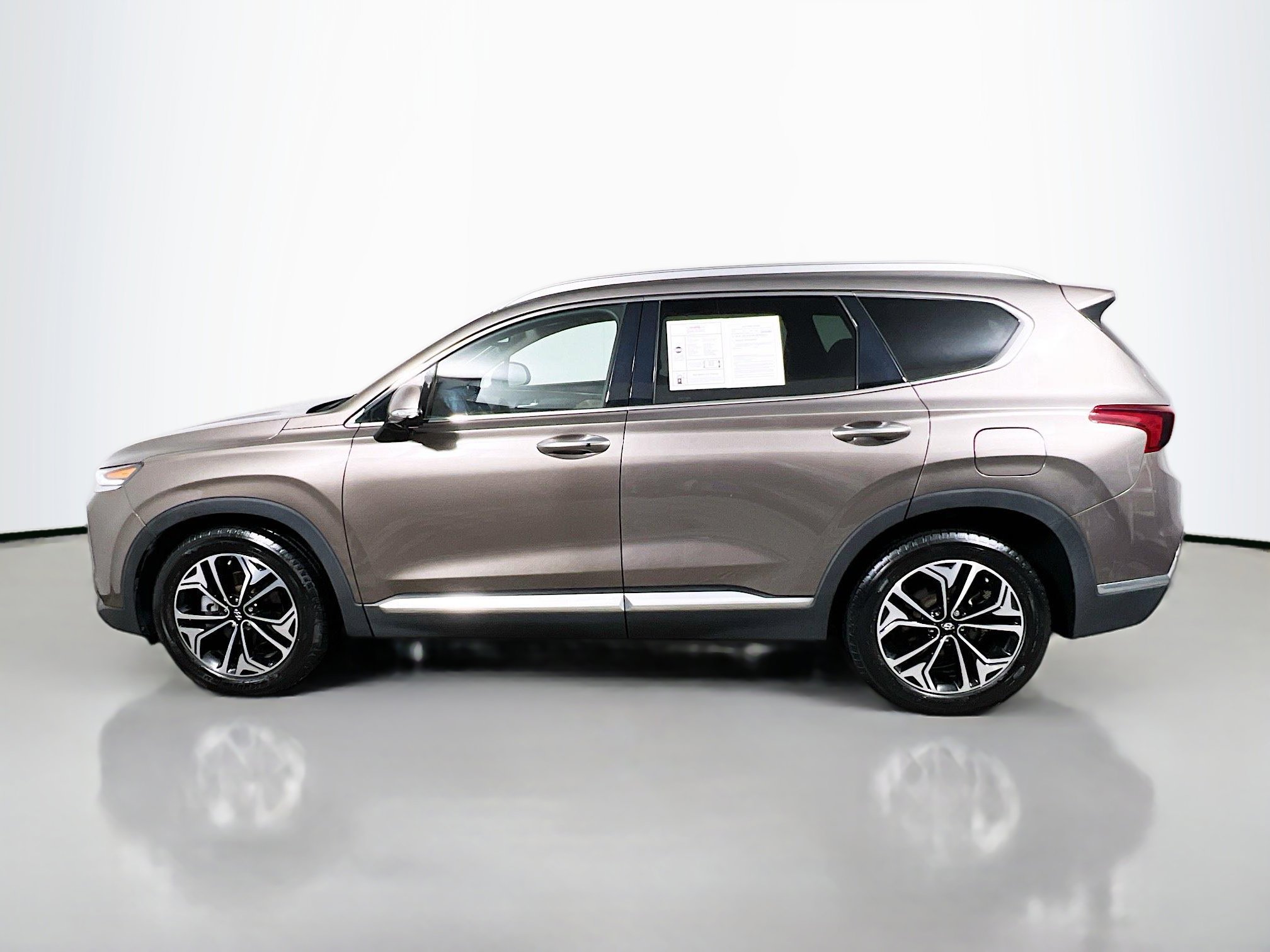 Used 2019 Hyundai Santa Fe FWD image 9