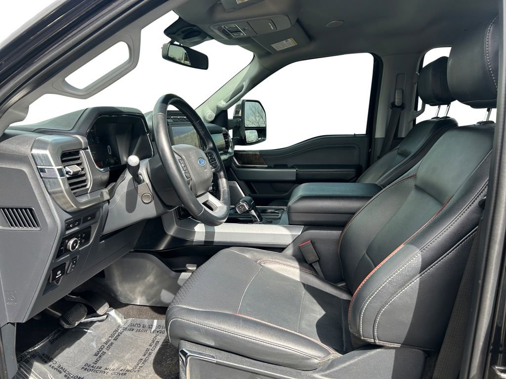 Used 2022 Ford F150 Lariat w/ Equipment Group 502A High image 11