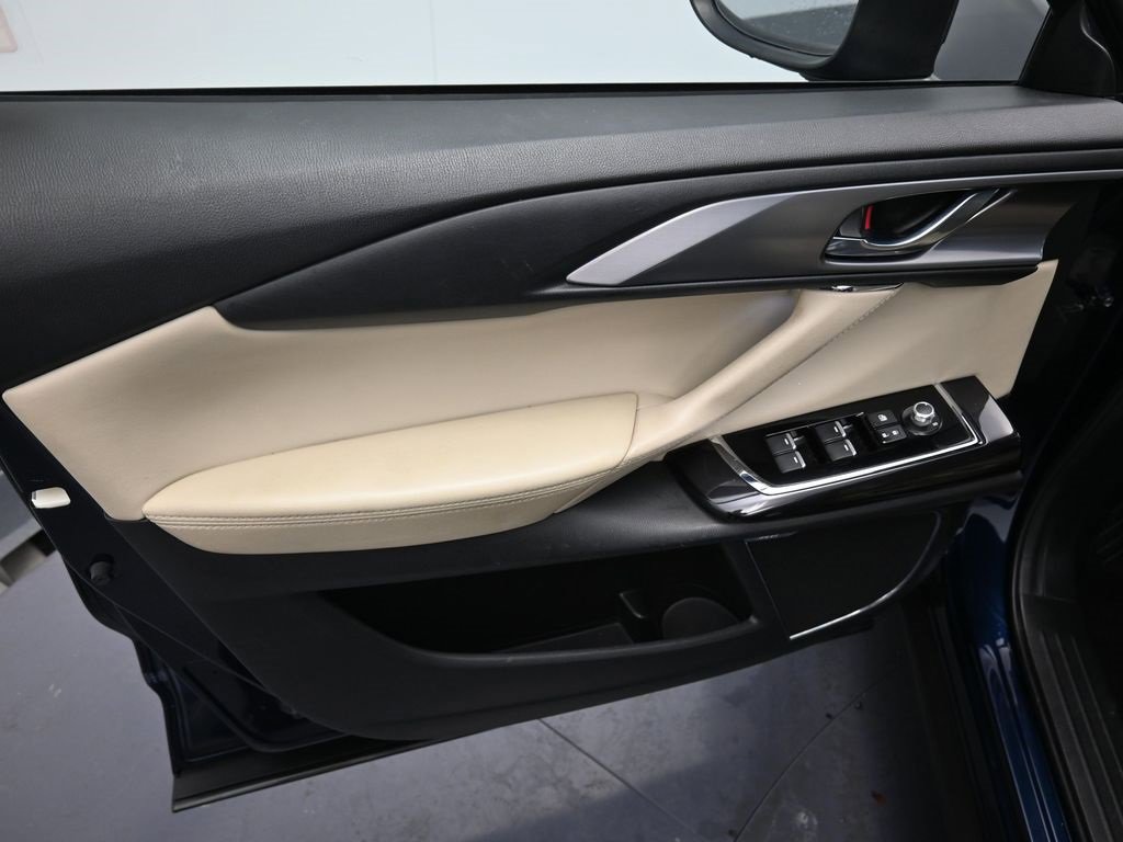 Used 2018 MAZDA CX-9 Grand Touring image 9