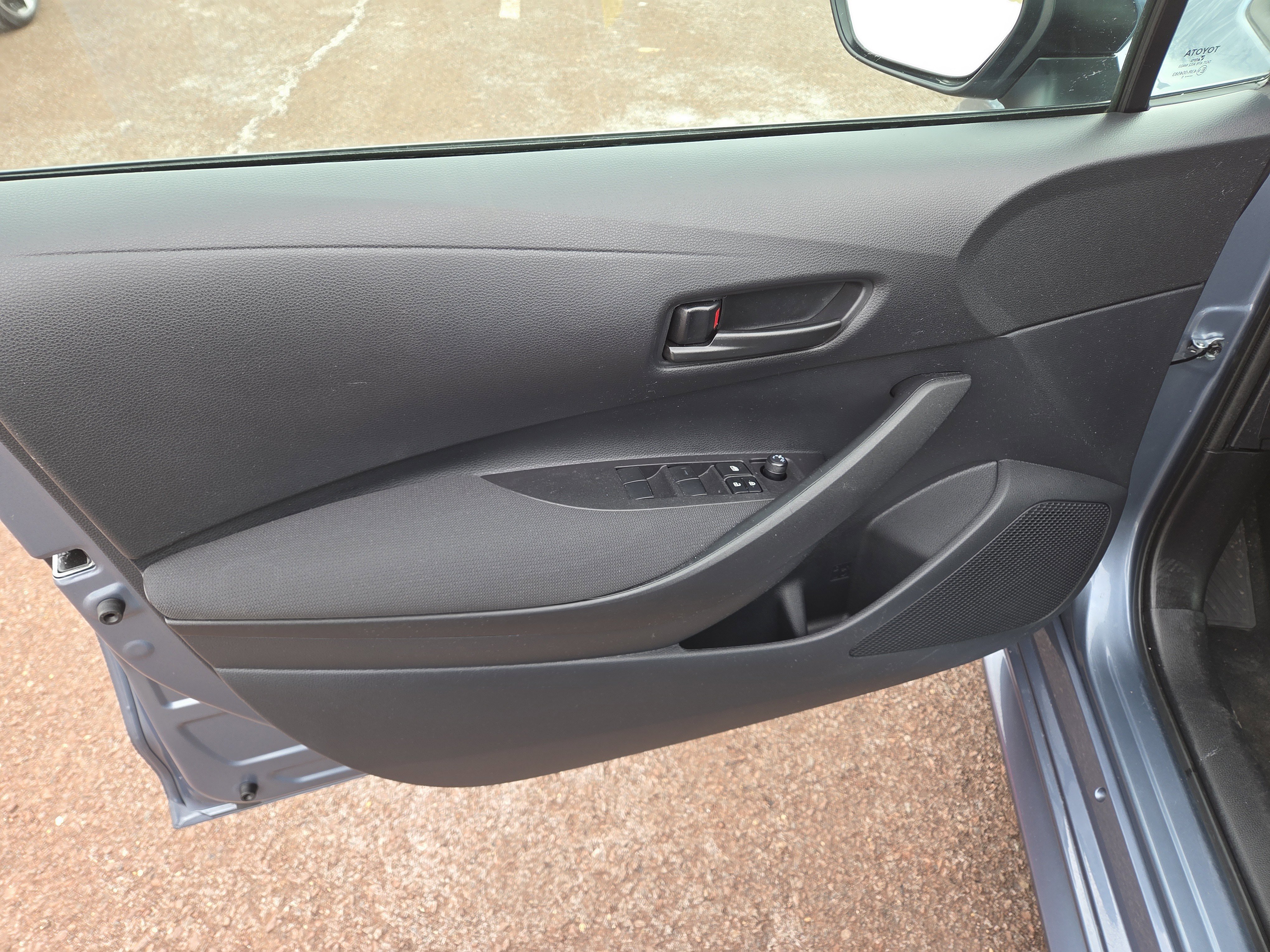 Certified 2025 Toyota Corolla LE image 14