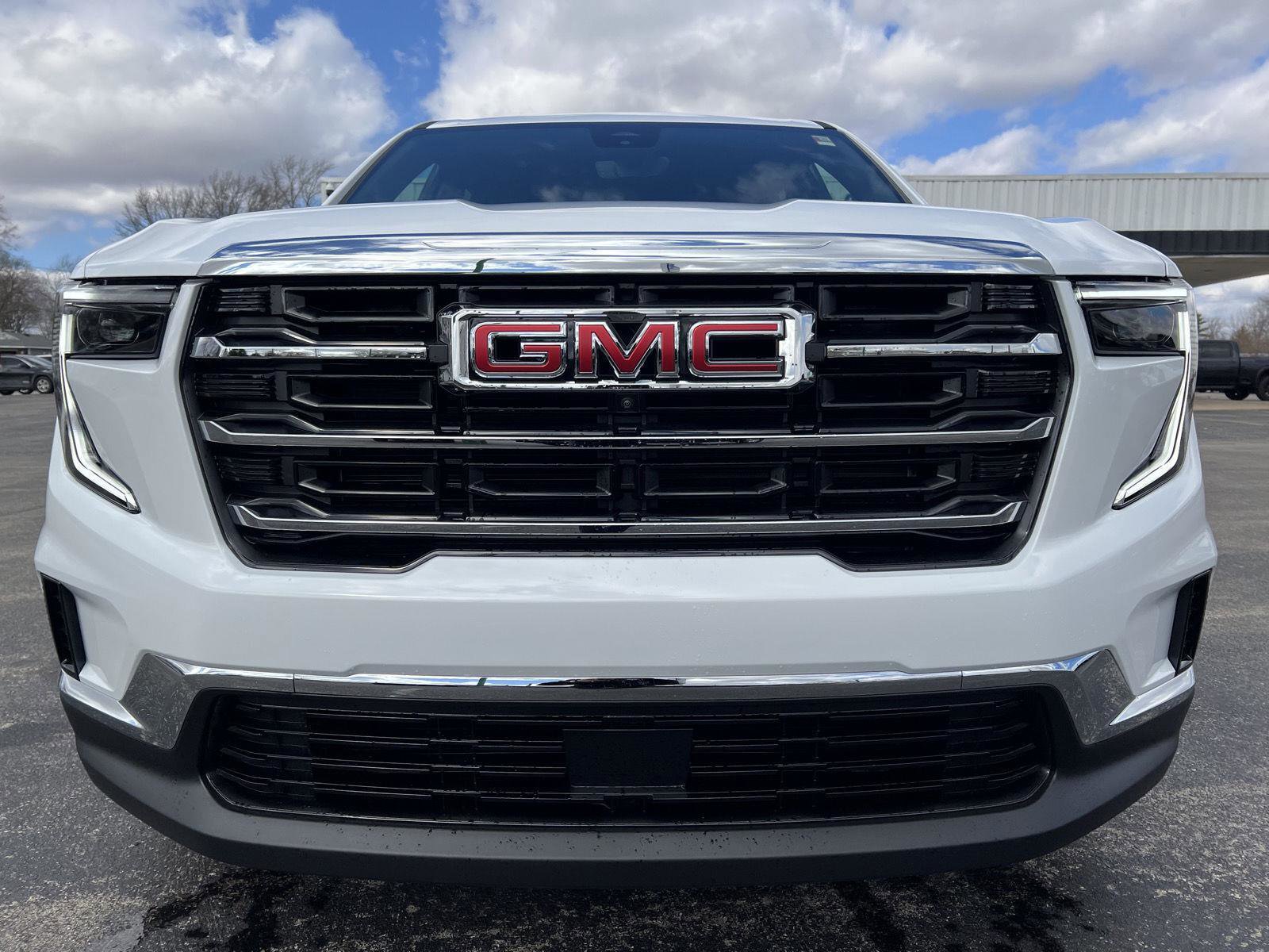 New 2026 GMC Acadia Elevation image 13