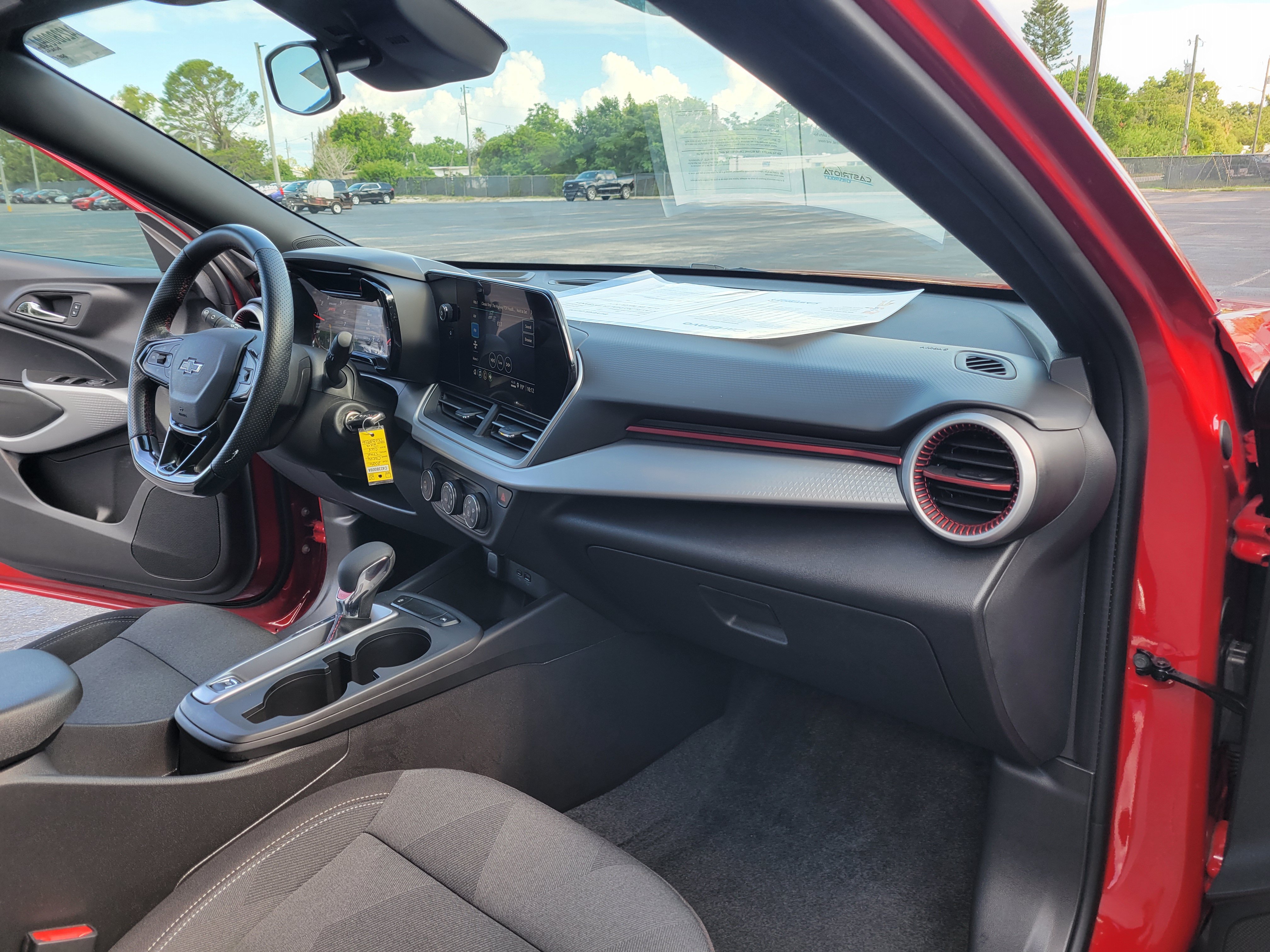 Certified 2026 Chevrolet Trax RS w/ Driver Confidence Package FWD image 26