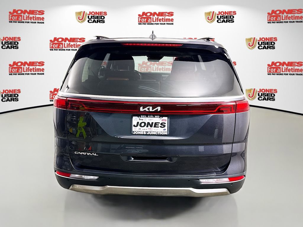 Used 2024 Kia Carnival SX Prestige image 19
