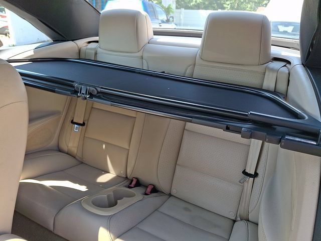 Used 2011 Volkswagen Eos Komfort FWD image 10
