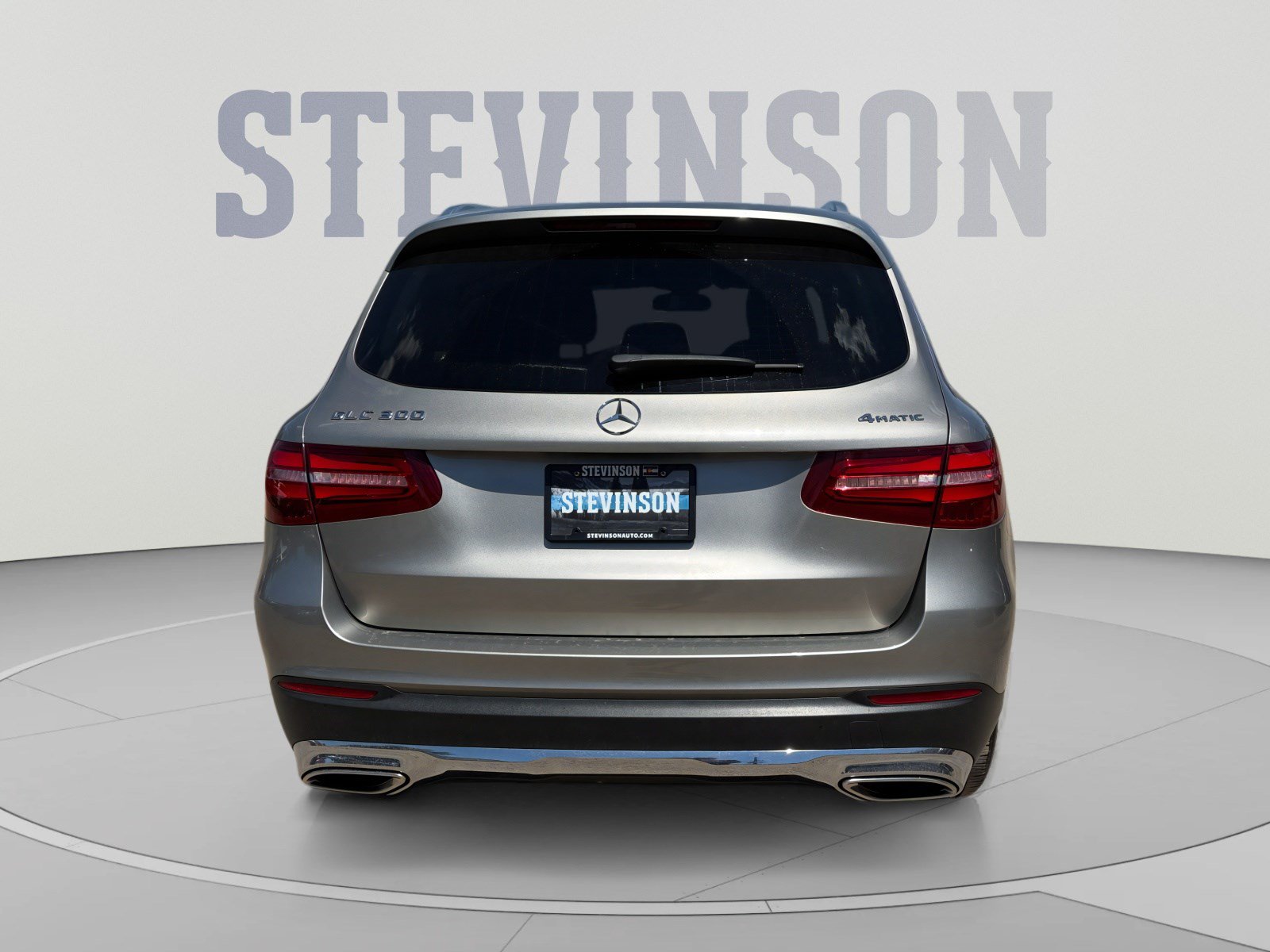 Used 2019 Mercedes-Benz GLC 300 4MATIC image 4