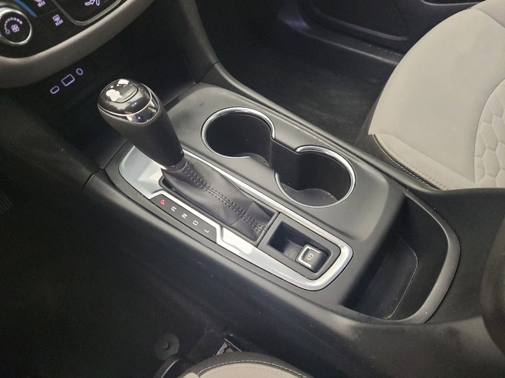 Used 2020 Chevrolet Equinox LS FWD image 26