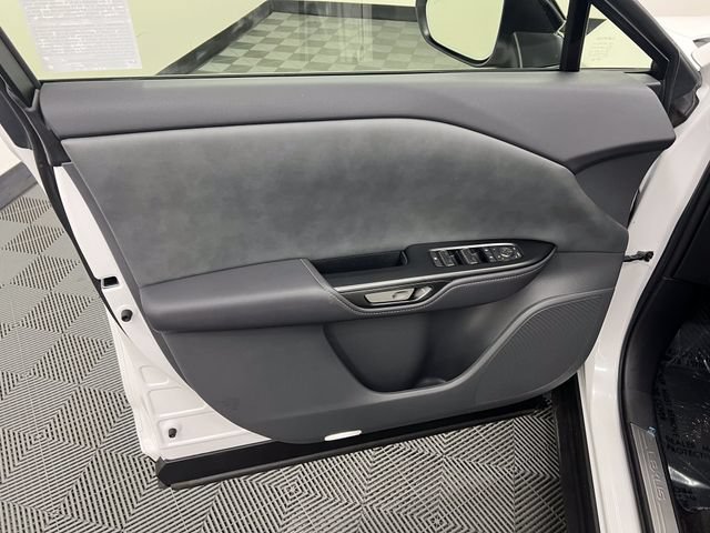 Certified 2023 Lexus RZ 450e Premium w/ Technology Package AWD/4WD image 9