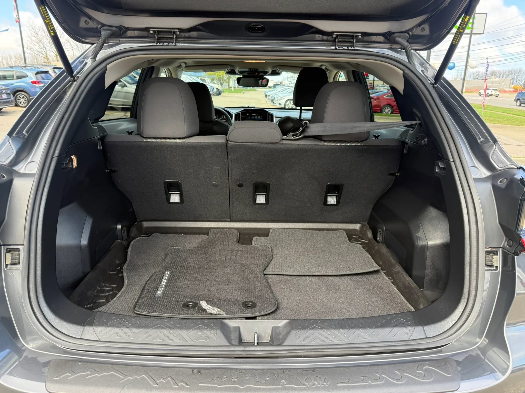 Used 2024 Subaru Crosstrek 2.0i Premium image 14